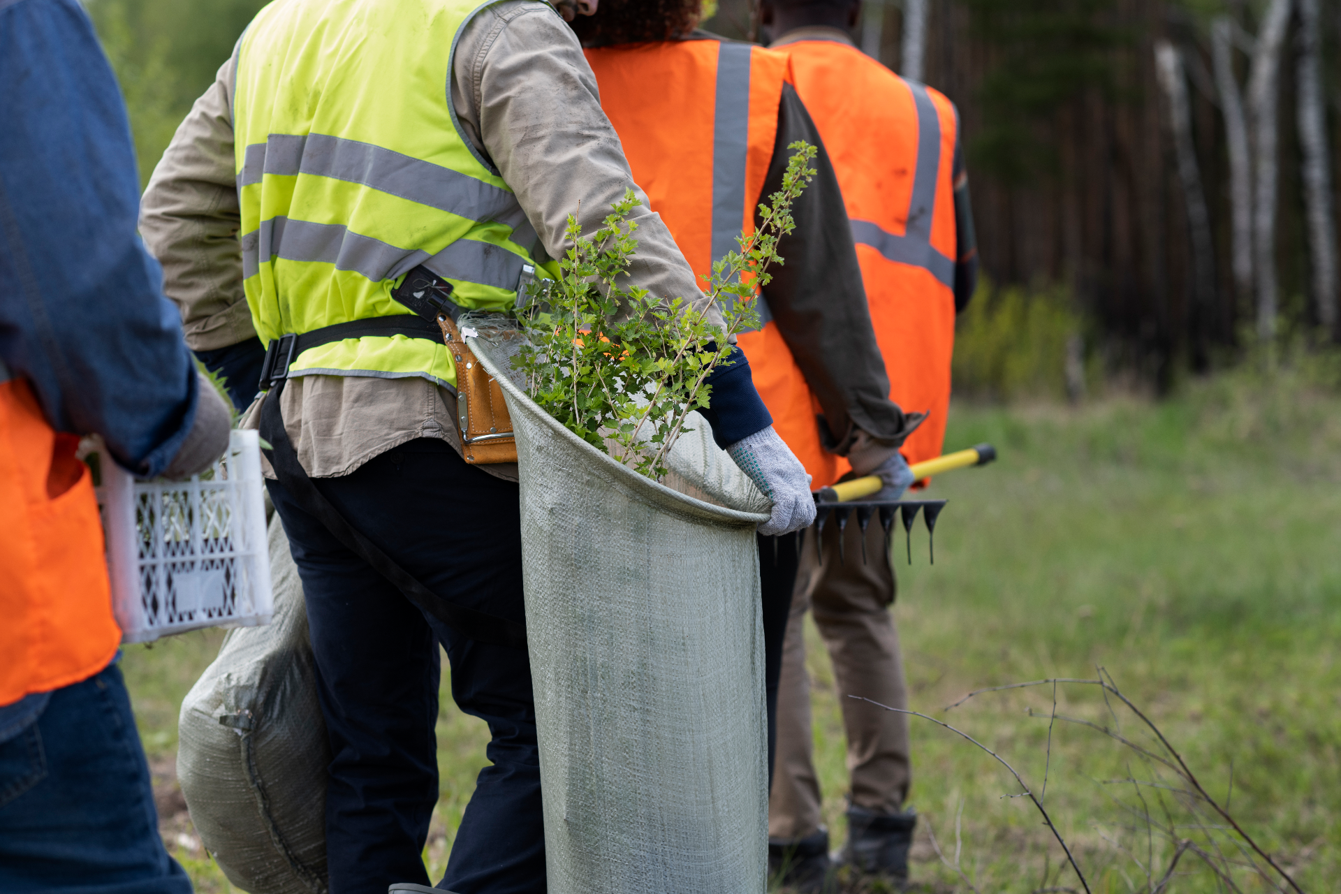 Des agents techniques sur le terrain